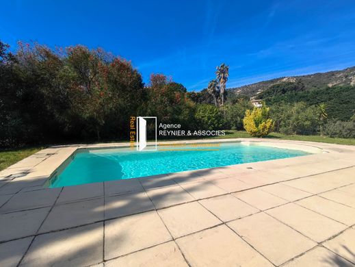 Villa in Le Plan-de-la-Tour, Var