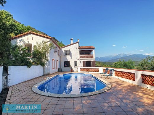Villa in Ceret, Pyrénées-Orientales
