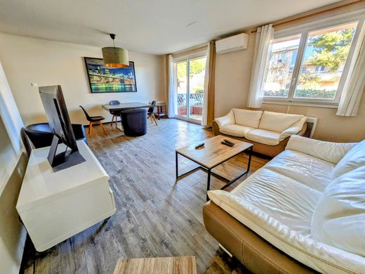 Apartament w Sanary-sur-Mer, Var