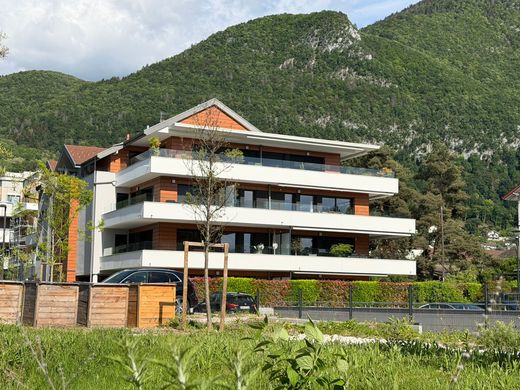 Appartamento a Annecy-le-Vieux, Alta Savoia