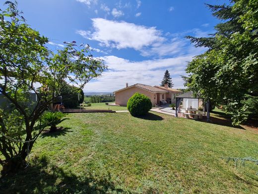 Villa à Bourg-Saint-Bernard, Haute-Garonne