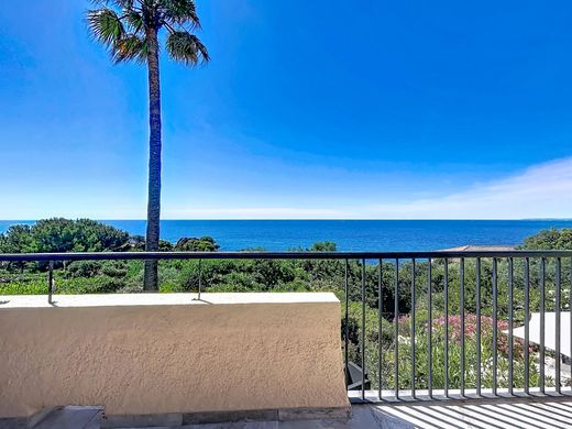 Luxury home in Saint-Raphaël, Var