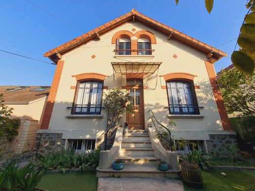 Luxury home in Champs-sur-Marne, Seine-et-Marne