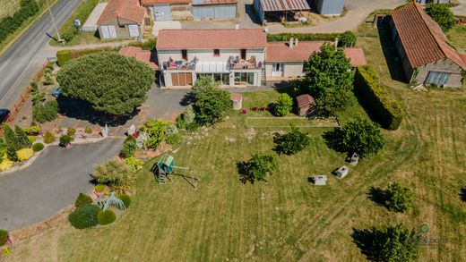 Talmont-Saint-Hilaire, Vendéeの高級住宅