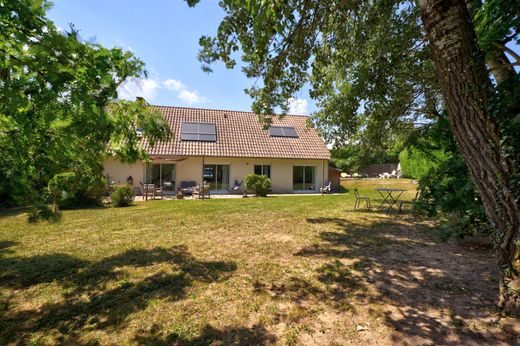 Casa di lusso a Lissieu, Rhône