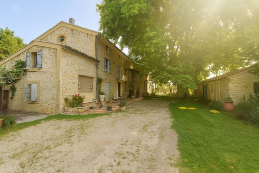 빌라 / Pernes-les-Fontaines, Vaucluse