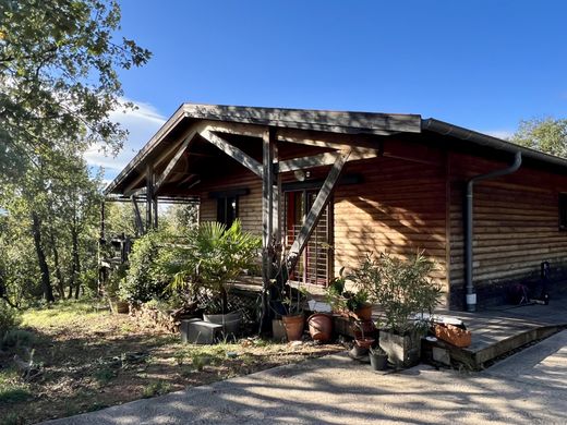 Luxus-Haus in Saint-Jean-de-la-Blaquière, Hérault