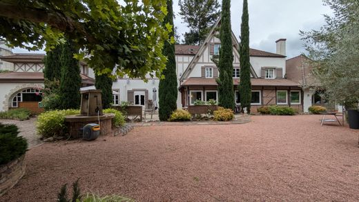 Luxury home in Chalon-sur-Saône, Saône-et-Loire
