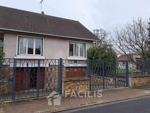 Aulnay-sous-Bois, Seine-Saint-Denisの高級住宅