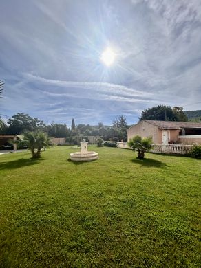 Luxus-Haus in Hyères, Var