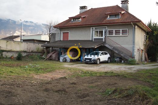 Aix-les-Bains, Savoyの高級住宅