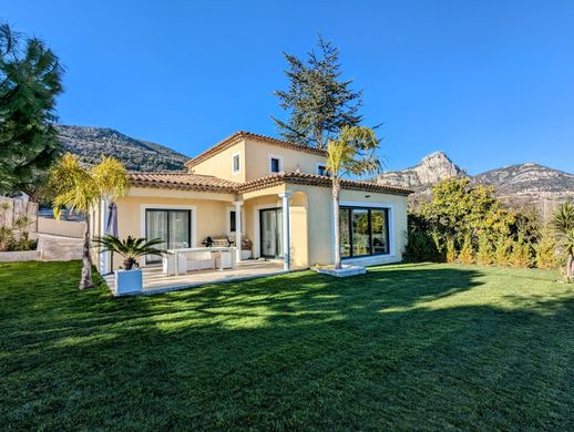 Luxury home in Vence, Alpes-Maritimes