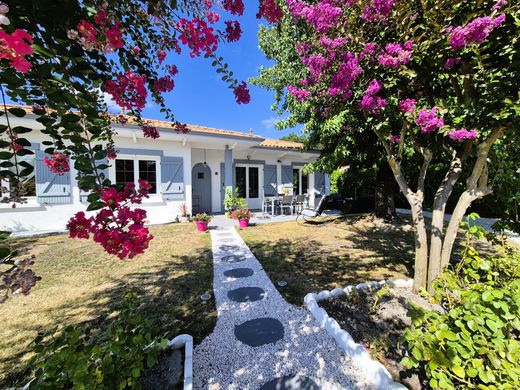 Casa de lujo en Gujan-Mestras, Gironda