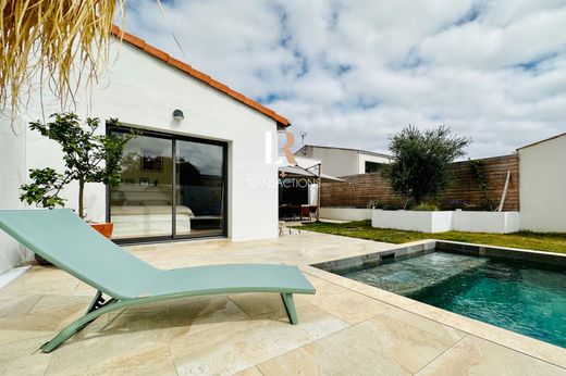 Casa di lusso a La Rochelle, Charente-Maritime