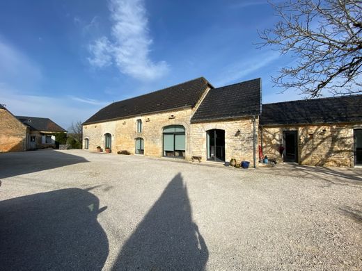 Maison de luxe à Gignac, Lot