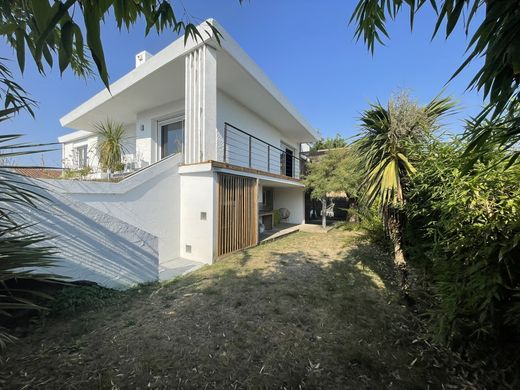 Πολυτελή κατοικία σε Les Sables-d'Olonne, Vendée