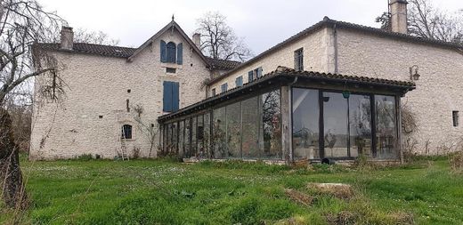 Luxury home in Montaigu-de-Quercy, Tarn-et-Garonne