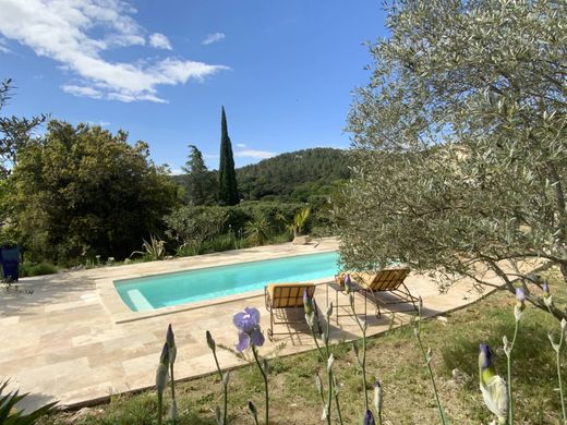 Maison de luxe à Uzès, Gard