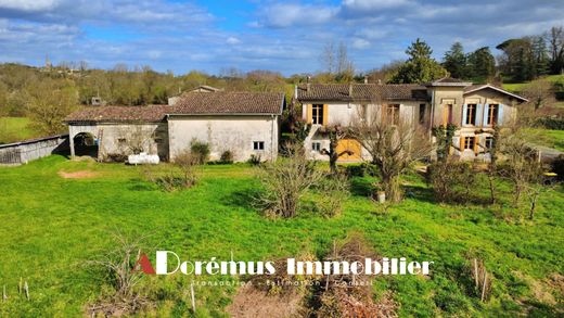 Luxury home in Latresne, Gironde