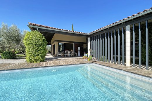 Luxury home in Alès, Gard