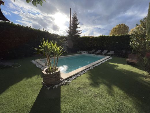 Casa de lujo en Peyrolles-en-Provence, Bocas del Ródano