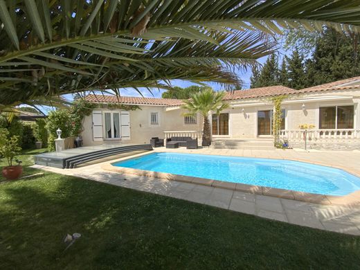 Maison de luxe à Uzès, Gard