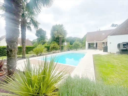Luxury home in Mathieu, Calvados