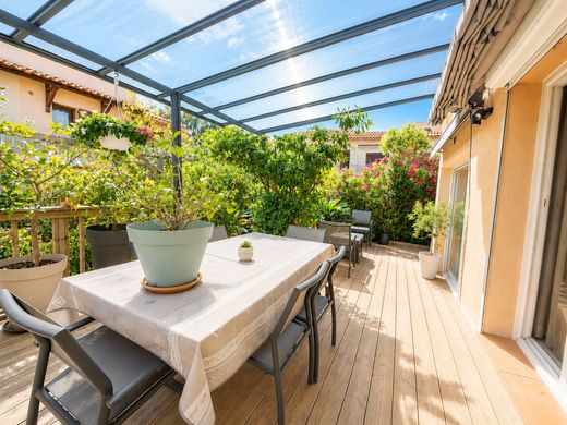 Luxus-Haus in Fréjus, Var