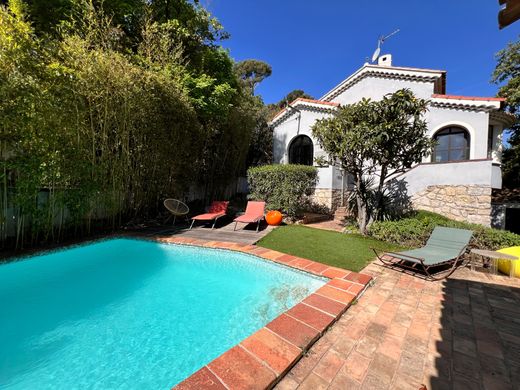 Luxury home in Toulon, Var