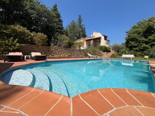 Casa di lusso a Le Beausset, Var