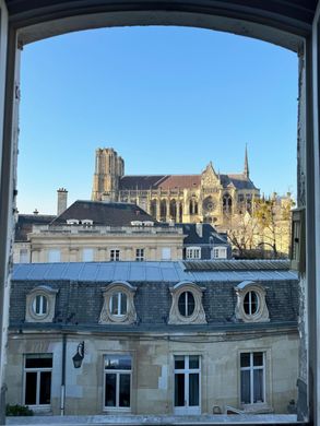 Reims, Marneのアパートメント