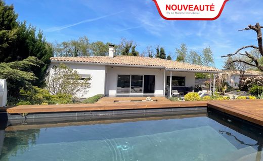 Luxury home in Casteljaloux, Lot-et-Garonne