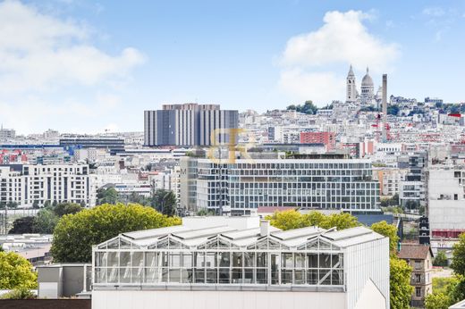 Apartment / Etagenwohnung in Asnières-sur-Seine, Hauts-de-Seine