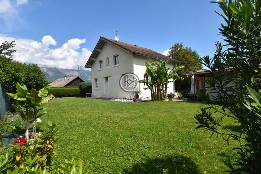 Casa de luxo - Domène, Isère