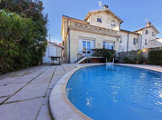 Luxury home in Caudéran, Gironde