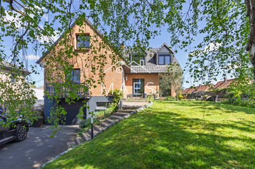Luxury home in Wasquehal, North