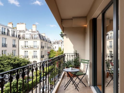 Apartment / Etagenwohnung in Saint-Maur-des-Fossés, Val-de-Marne