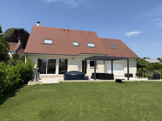 Luksusowy dom w Sains-en-Amiénois, Somme