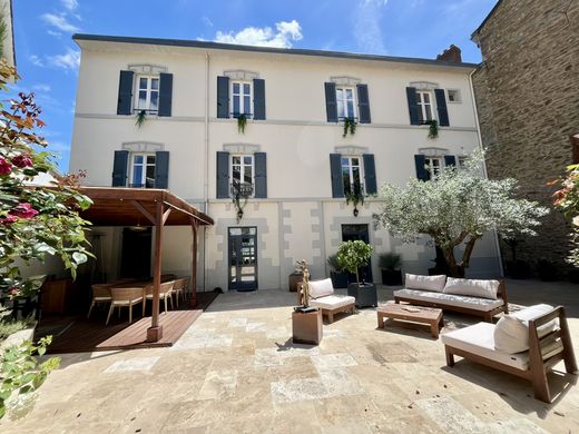 Luxury home in Limoges, Haute-Vienne