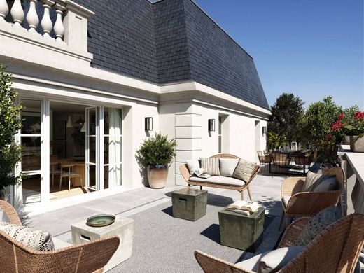 Apartment in Le Plessis-Robinson, Hauts-de-Seine