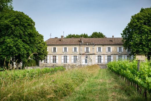 Les Lèves-et-Thoumeyragues, Girondeの高級住宅
