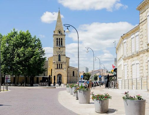 Luxus-Haus in Le Bouscat, Gironde
