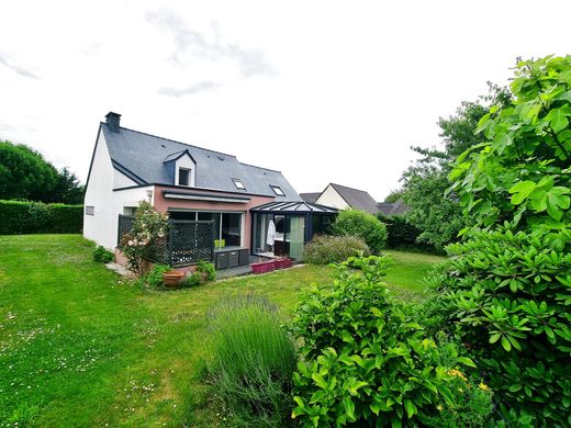Luxury home in Bourgbarré, Ille-et-Vilaine