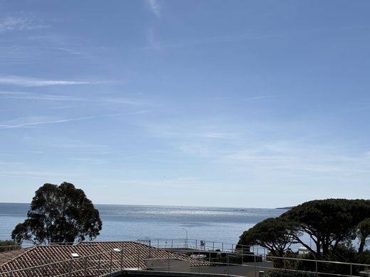 Daire Sainte-Maxime, Var