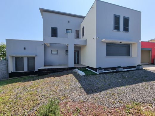 Luxury home in Sainte-Suzanne, Réunion