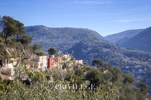 ‏בתי יוקרה ב  La Trinité, Alpes-Maritimes