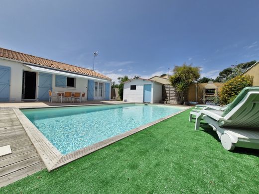 Casa di lusso a Les Sables-d'Olonne, Vandea