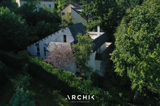 Casa di lusso a Bures-sur-Yvette, Essonne