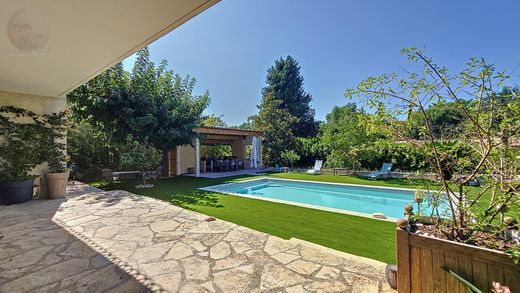 Casa de lujo en Mouans-Sartoux, Alpes Marítimos