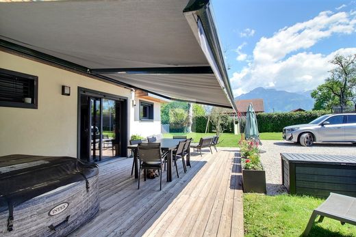 Luxury home in Arenthon, Haute-Savoie
